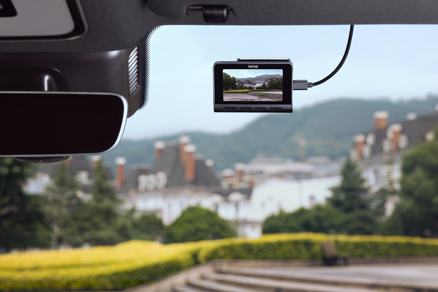 Safety in Ultra HD: A Deep Dive into the 70mai Dash Cam A810 [hands-on] 
